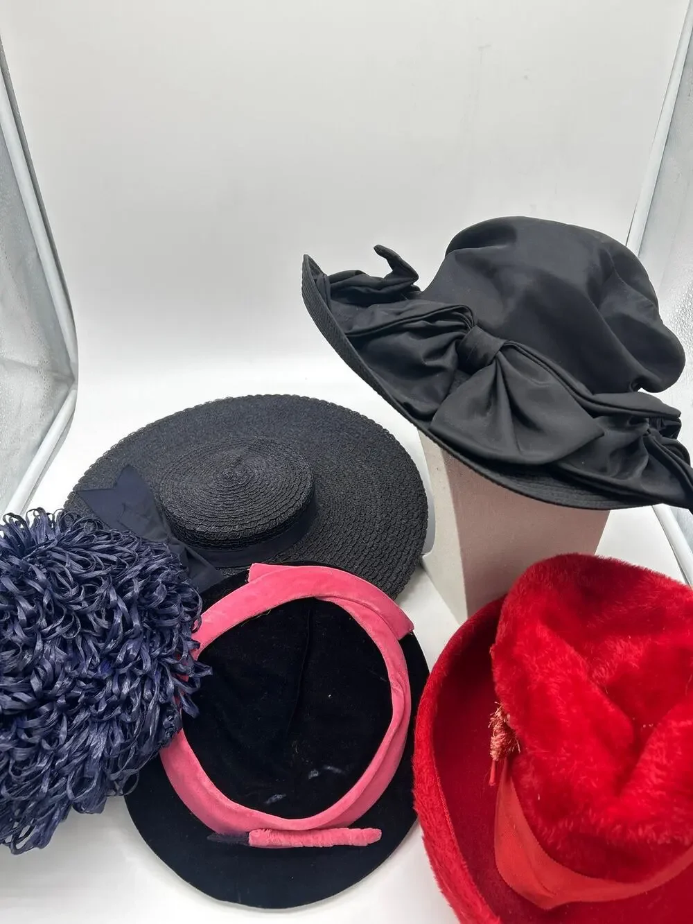 Vintage Hat Lot of 5 Retro Bow Wide Brim Dress Church Formal Hats Bows Costume